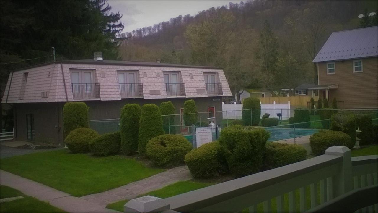 Edelweiss Ski Lodge Ellicottville Exterior photo