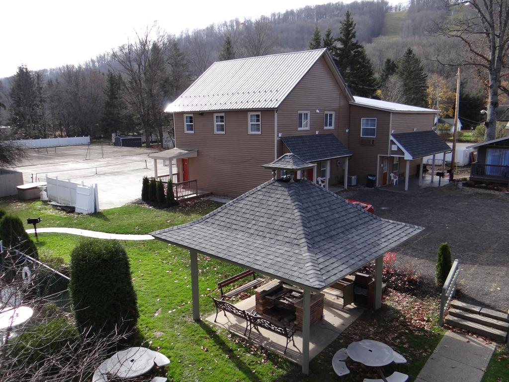 Edelweiss Ski Lodge Ellicottville Exterior photo